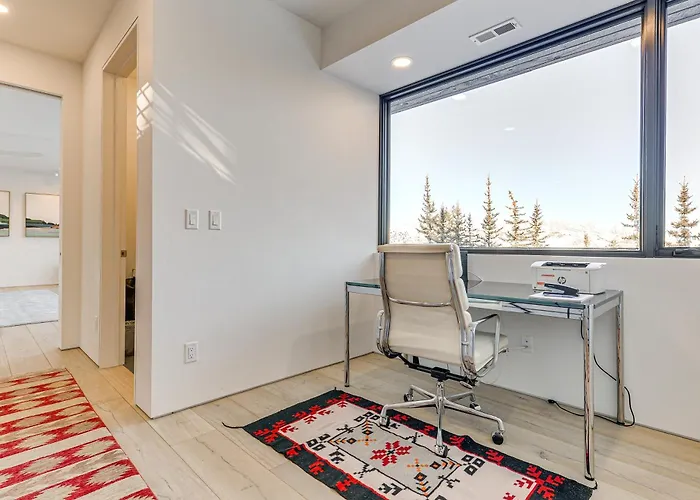 Holiday home 1 Mi To Downtown Jackson: Modern Retreat W/ Views Jackson